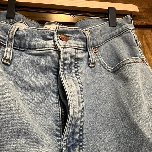 Madewell the perfect vintage straight leg light wash cropped 31 raw hem - Picture 6 of 13